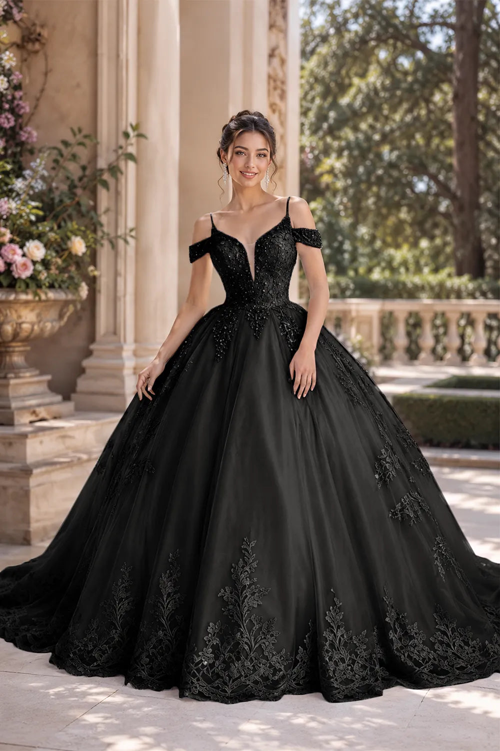 Princess Tulle Prom Dress with Lace Appliqué Ball Gown