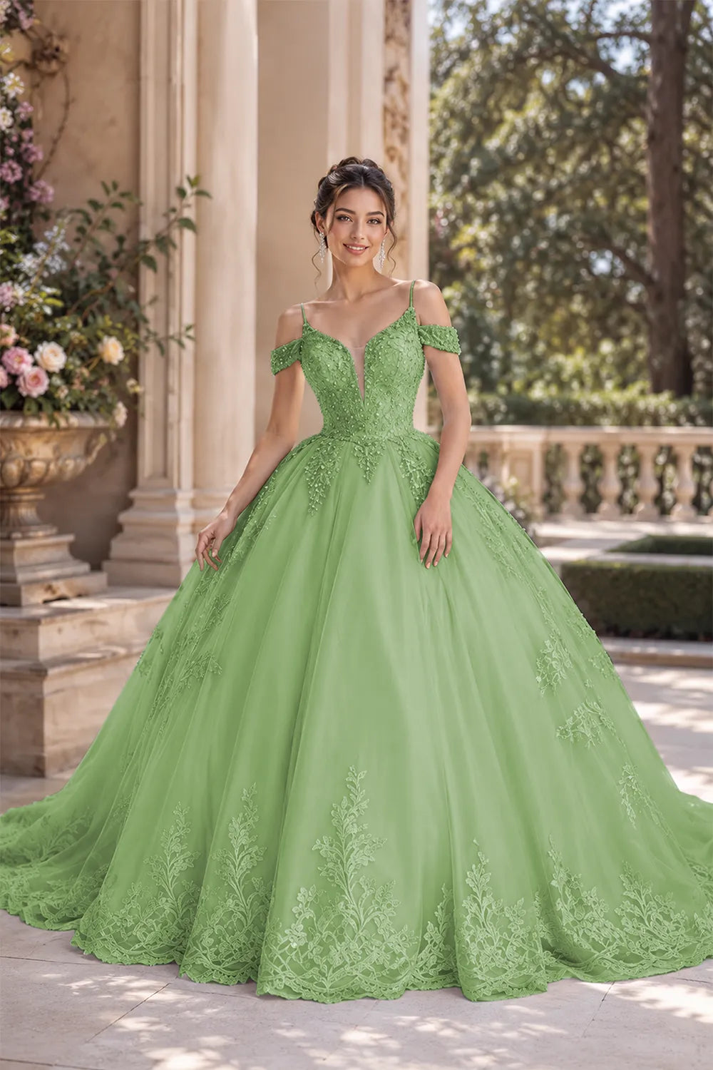 Princess Tulle Prom Dress with Lace Appliqué Ball Gown