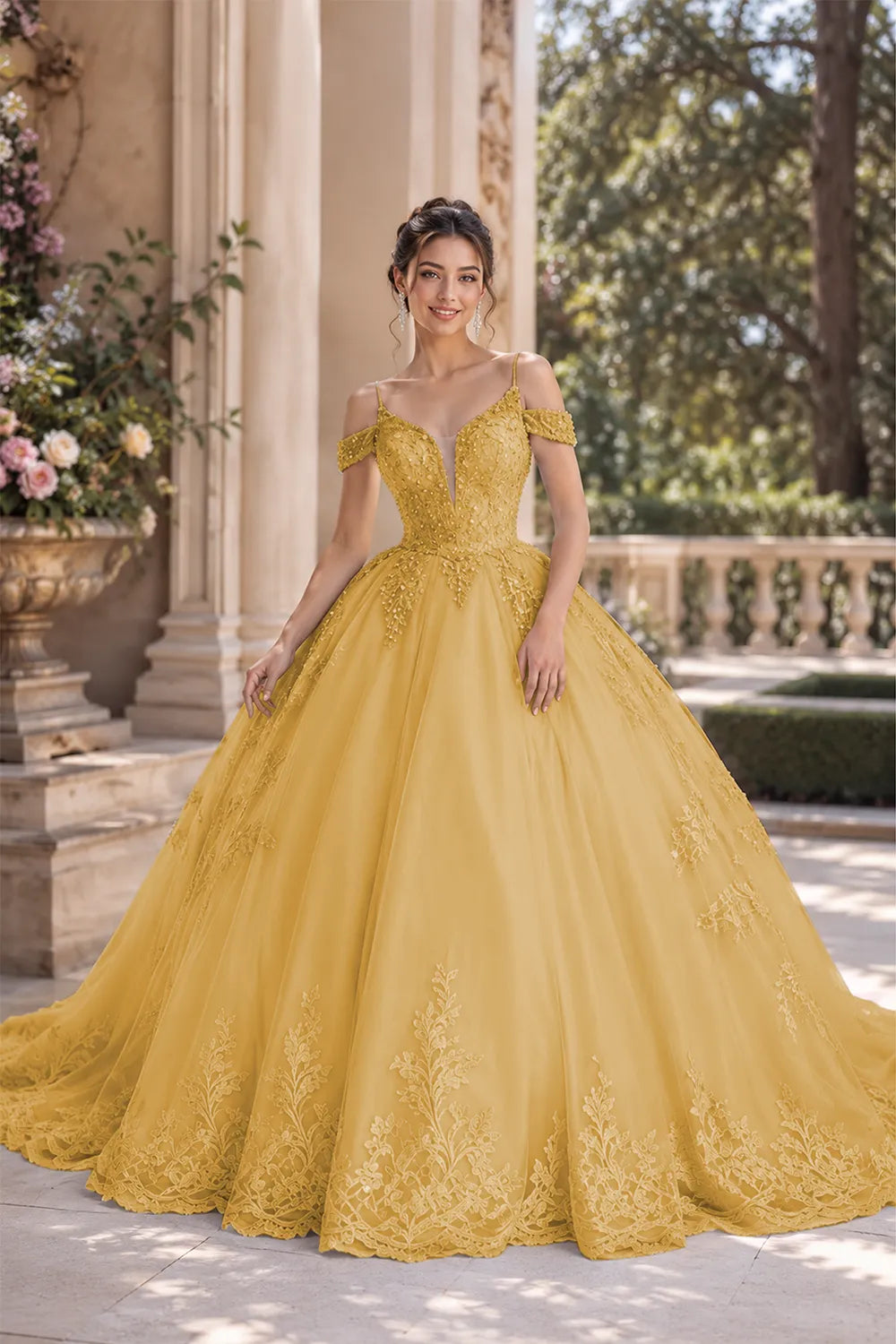 Princess Tulle Prom Dress with Lace Appliqué Ball Gown