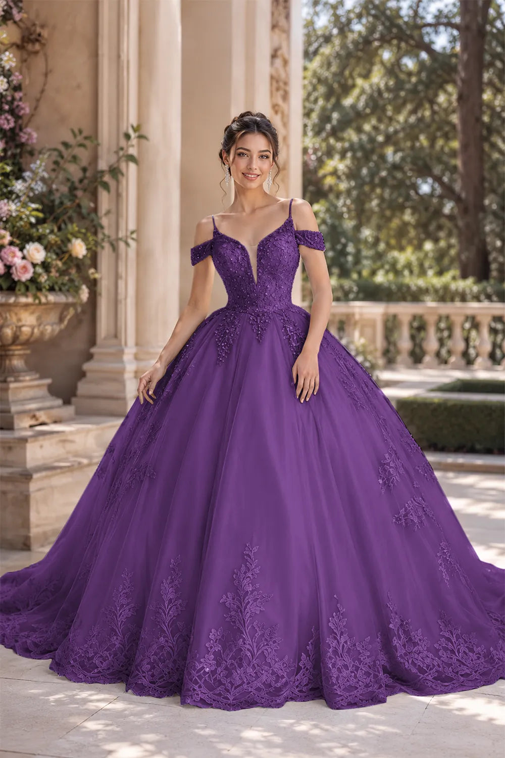 Princess Tulle Prom Dress with Lace Appliqué Ball Gown