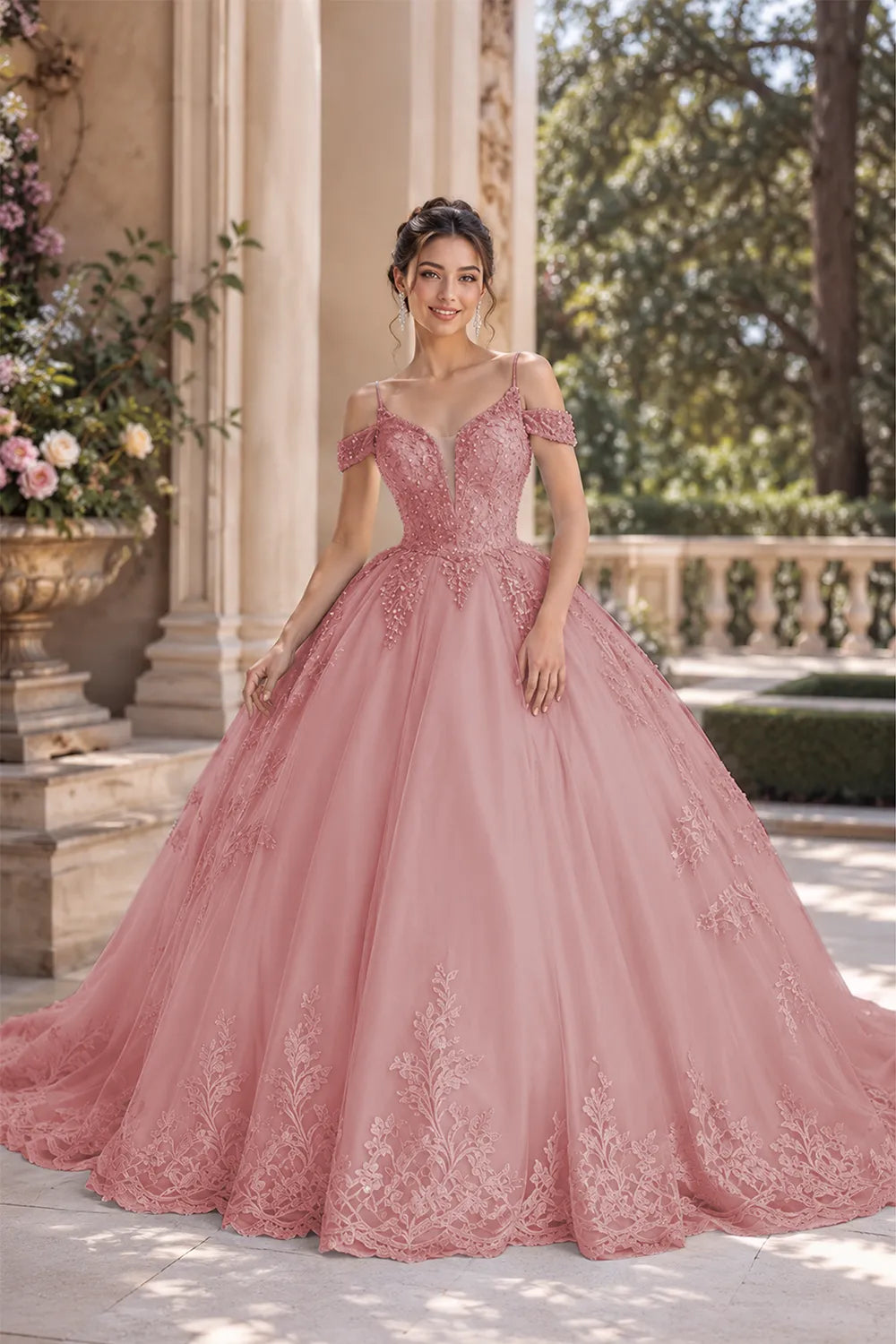 Princess Tulle Prom Dress with Lace Appliqué Ball Gown