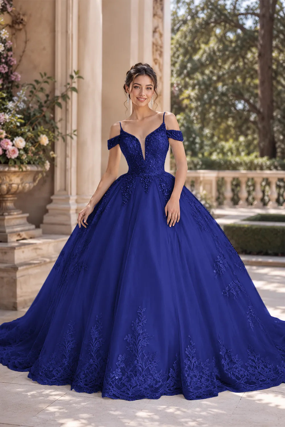 Princess Tulle Prom Dress with Lace Appliqué Ball Gown
