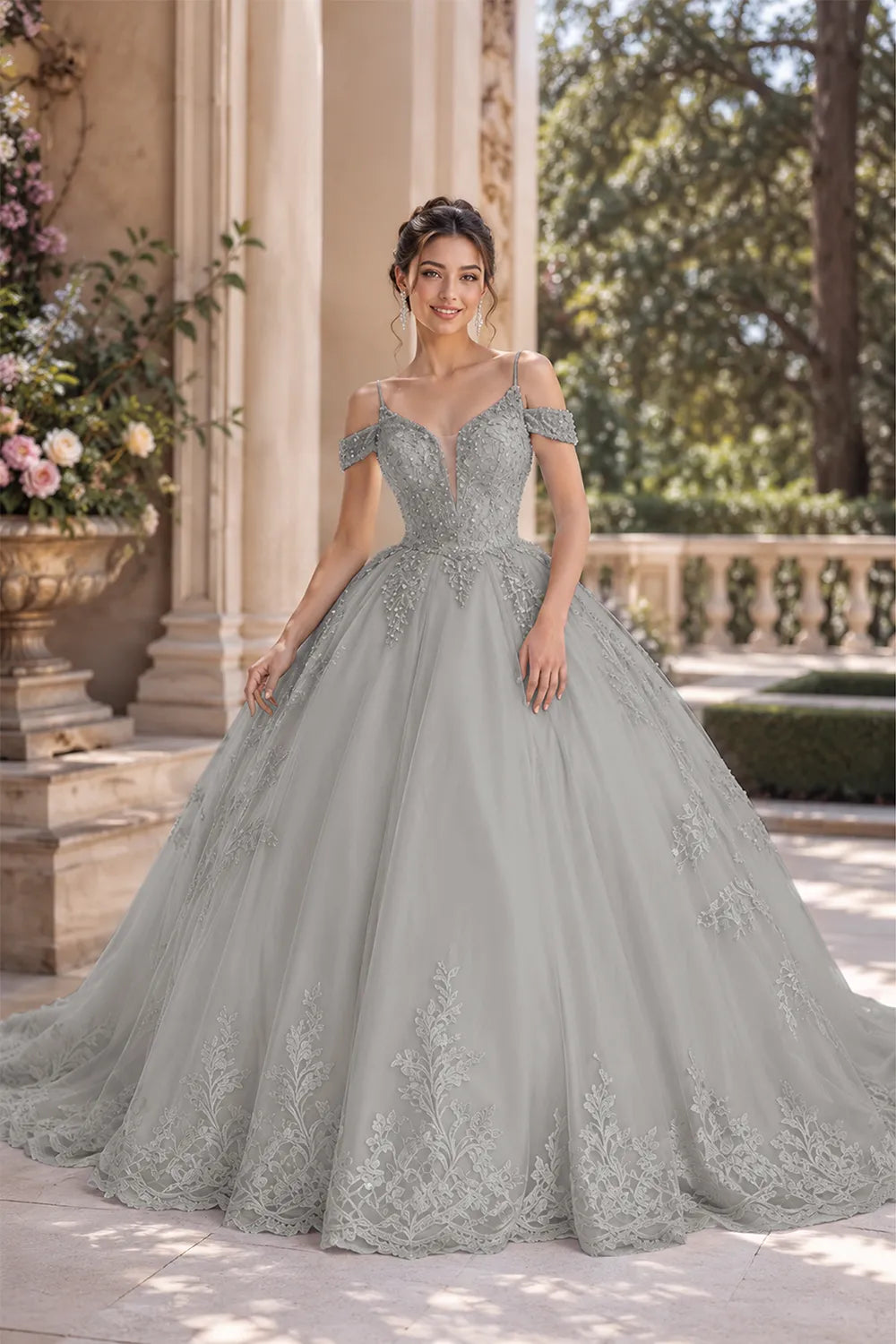 Princess Tulle Prom Dress with Lace Appliqué Ball Gown