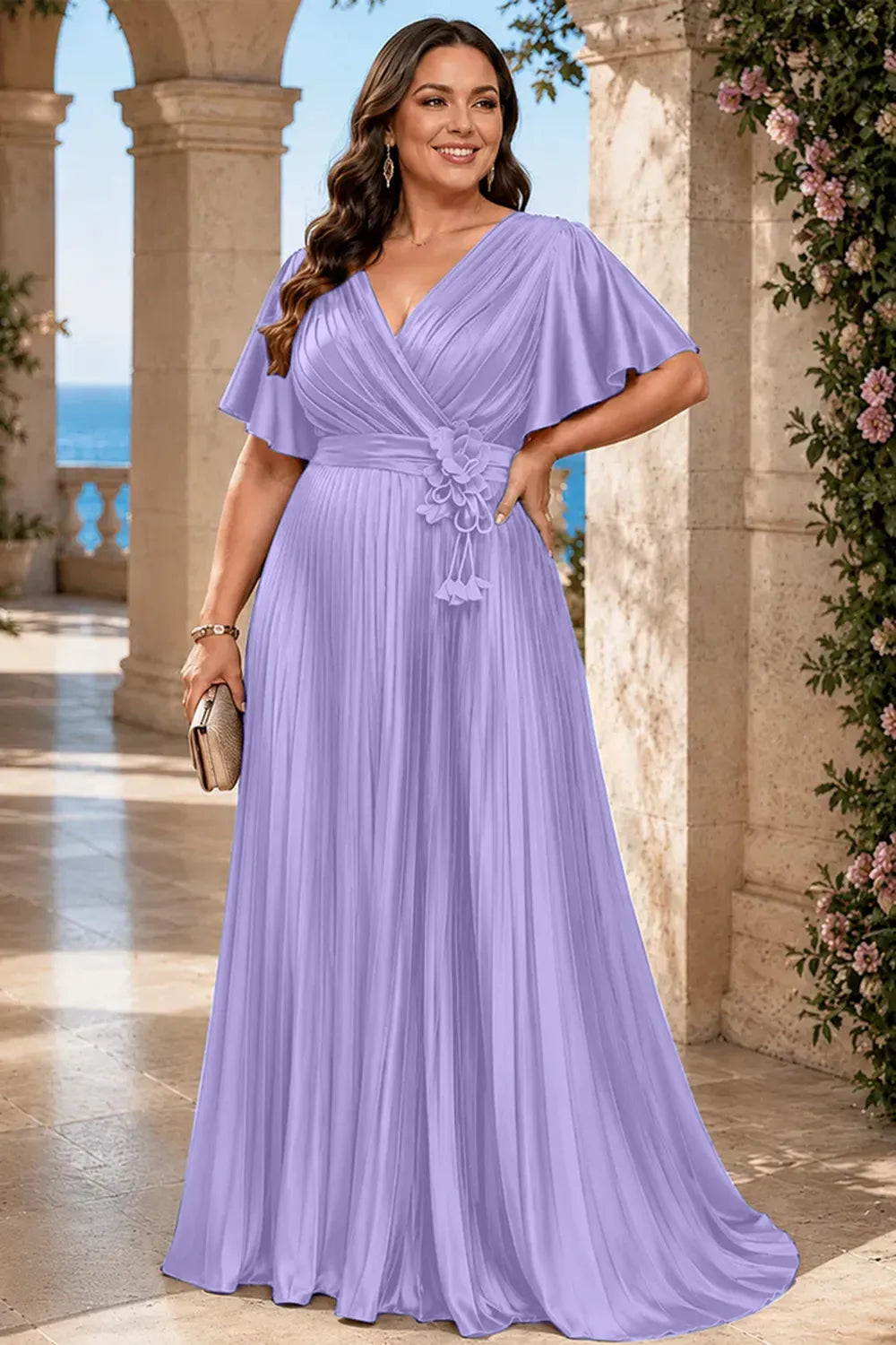 Fließendes, plissiertes Satin-Maxikleid für den Abend