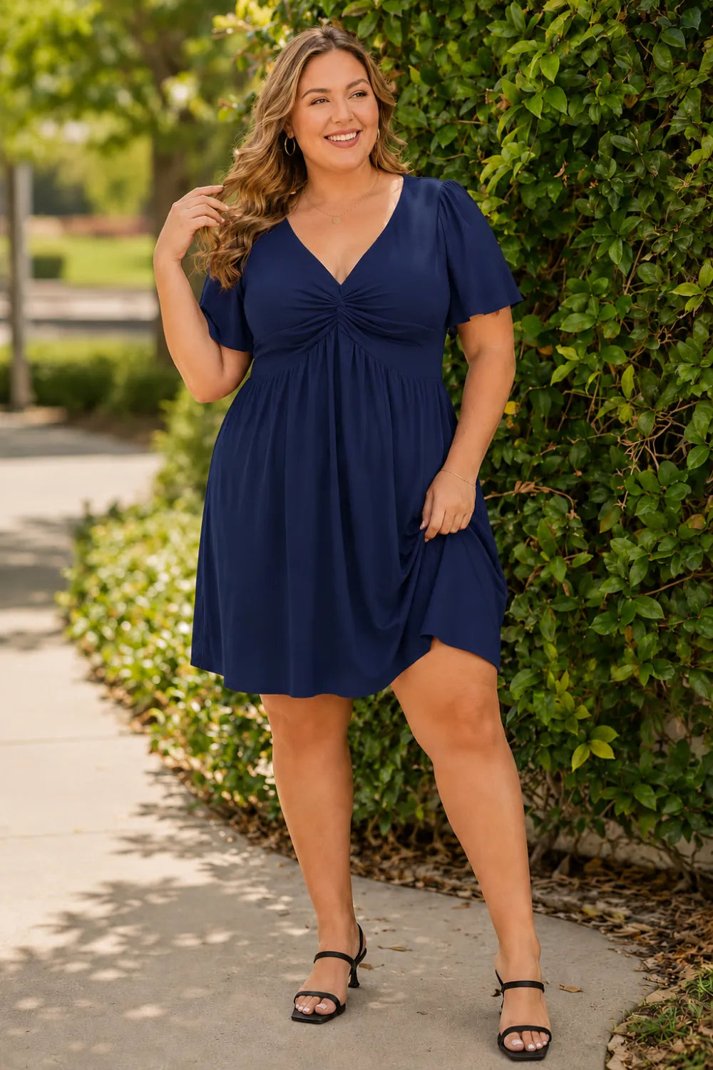 Plus Size V Neck Mini Dress（SALE）