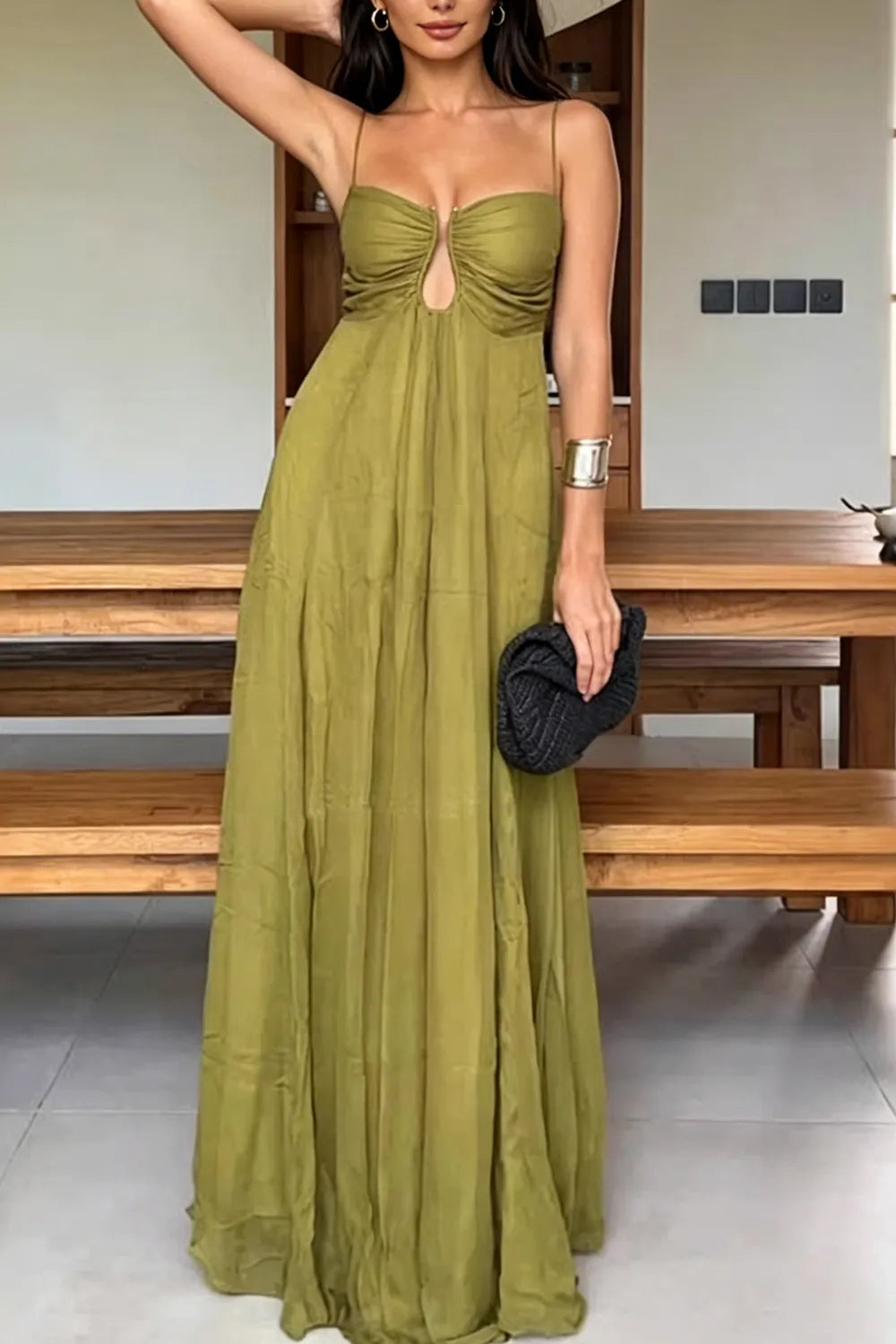 Ruched Front Cutout Maxi Dress（SALE）