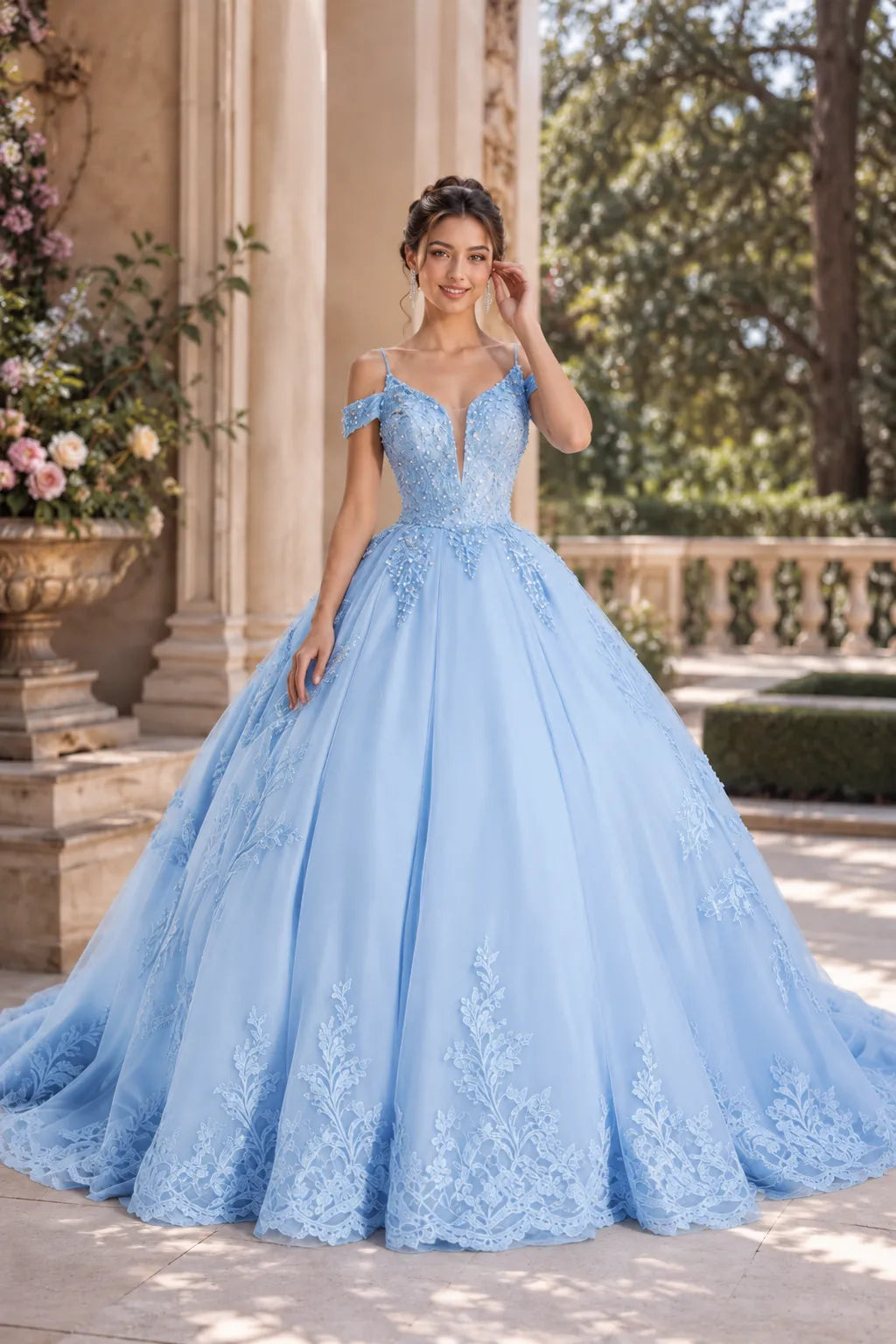 Princess Tulle Prom Dress with Lace Appliqué Ball Gown