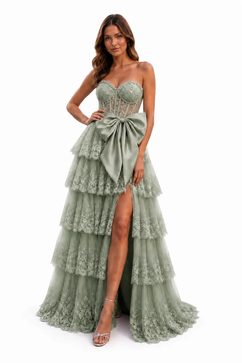 Elegant Backless Tulle Ball Gown