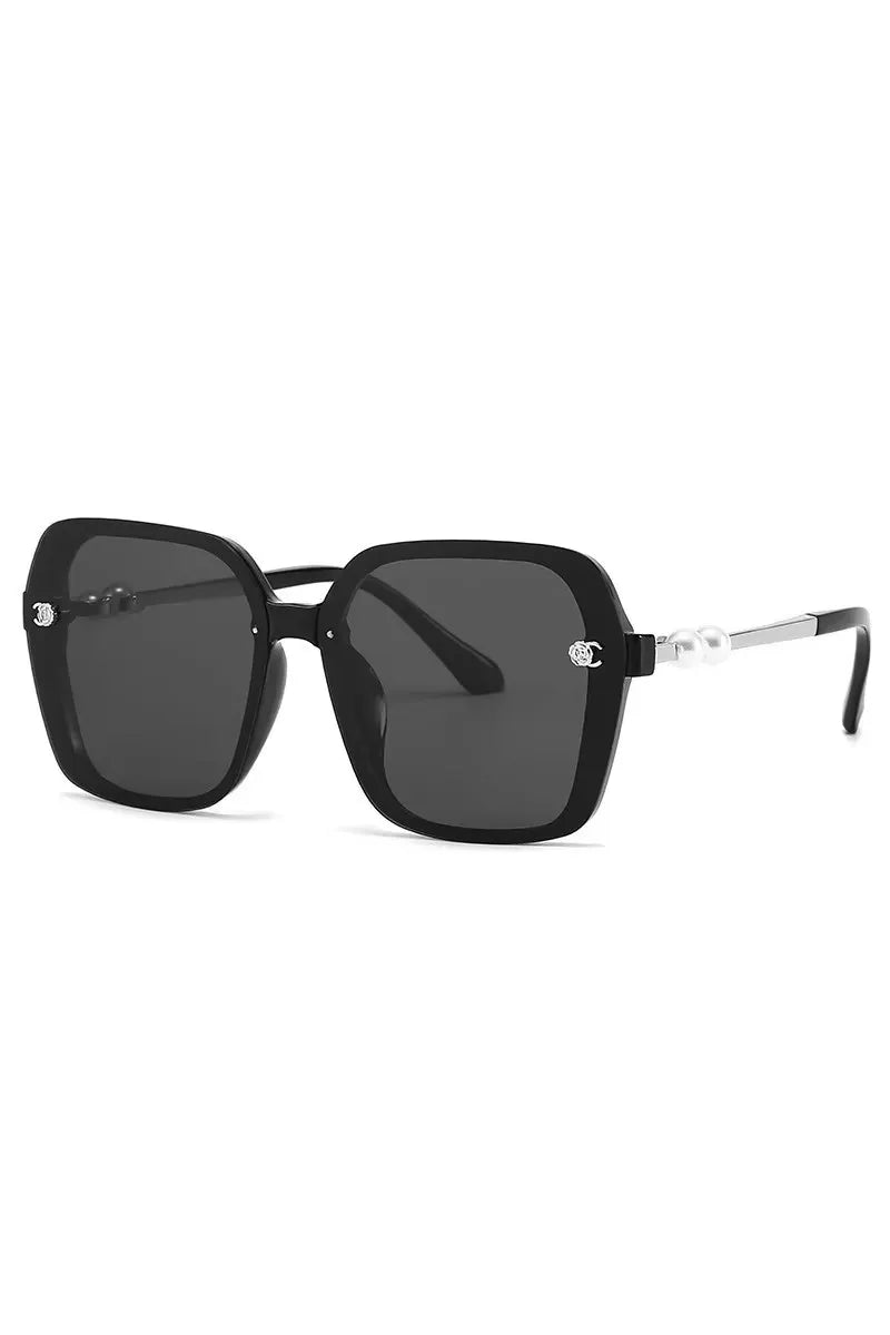 Elegant Oversized Square Black Sunglasses