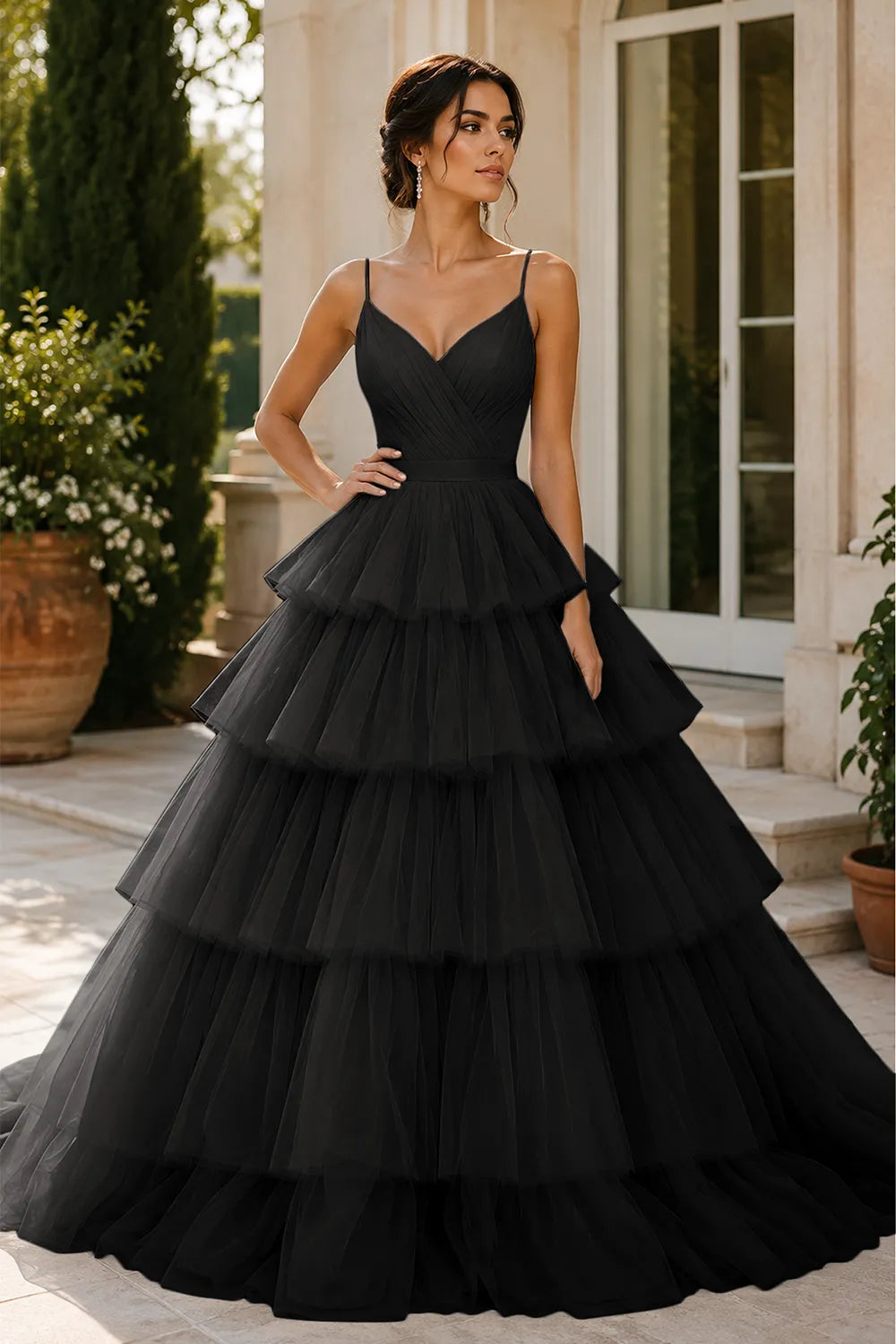 Elegant Tiered Tulle Ball Gown Prom Dress