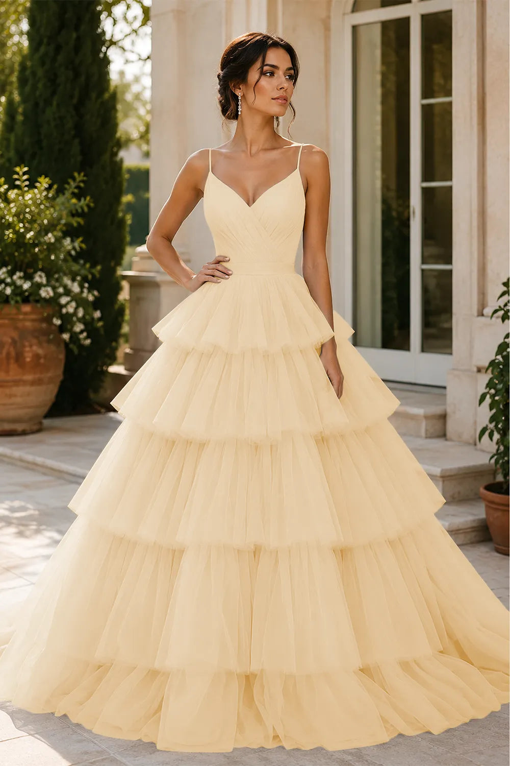 Elegant Tiered Tulle Ball Gown Prom Dress
