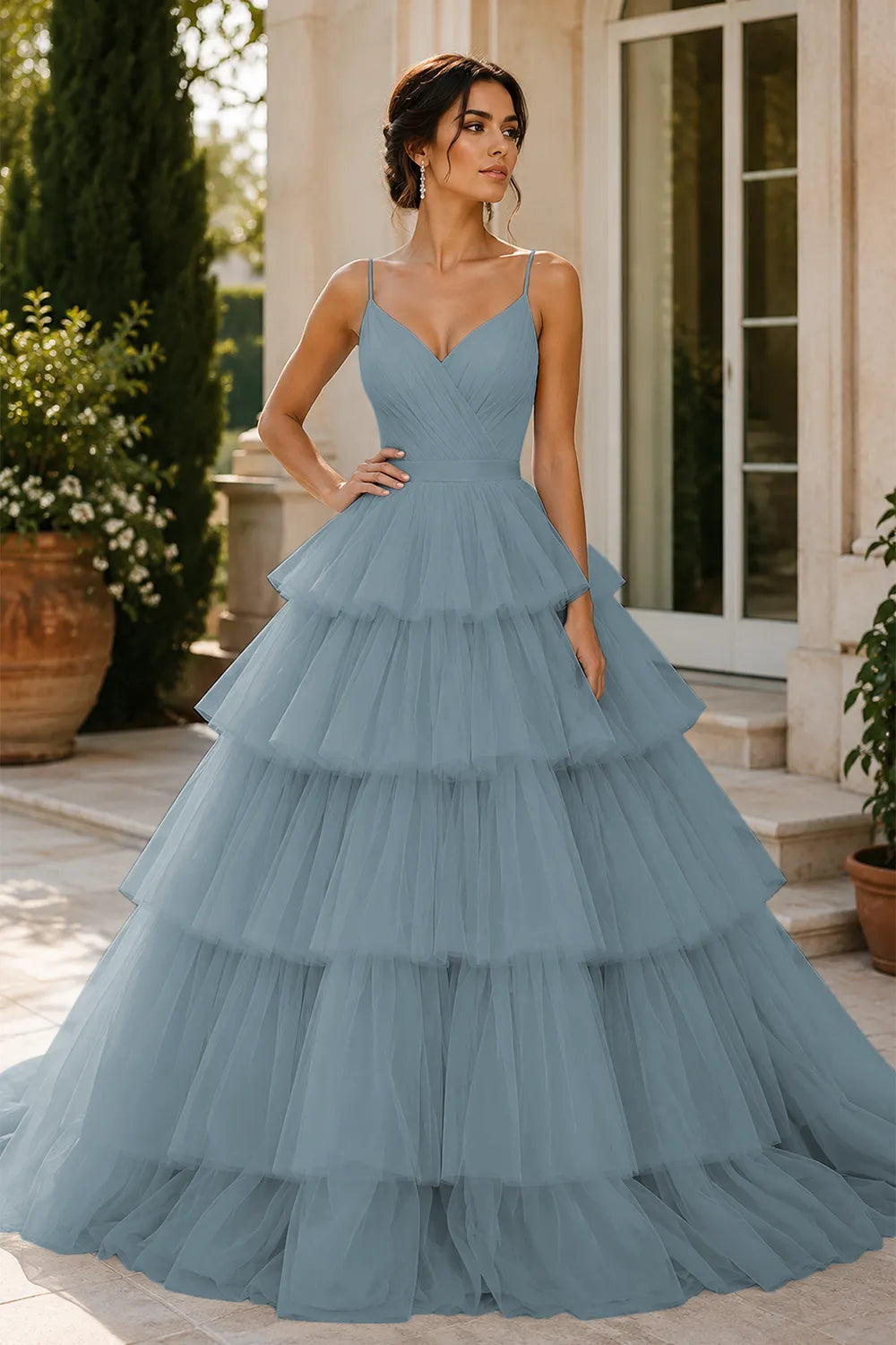 Elegant Tiered Tulle Ball Gown Prom Dress