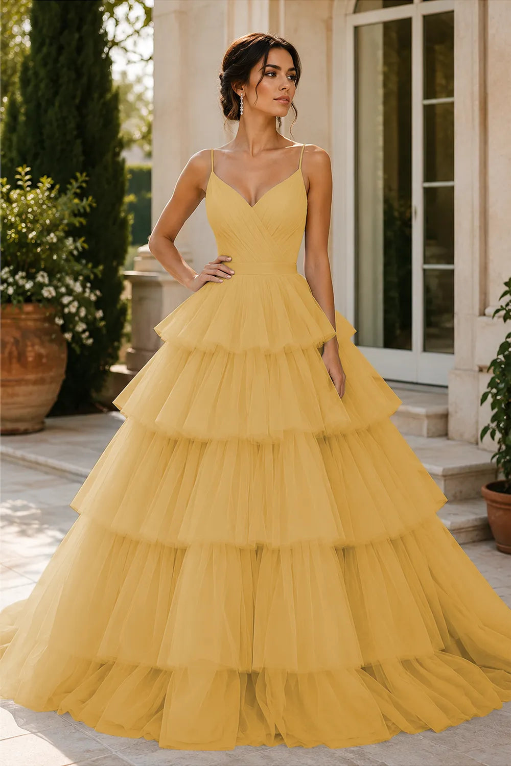 Elegant Tiered Tulle Ball Gown Prom Dress
