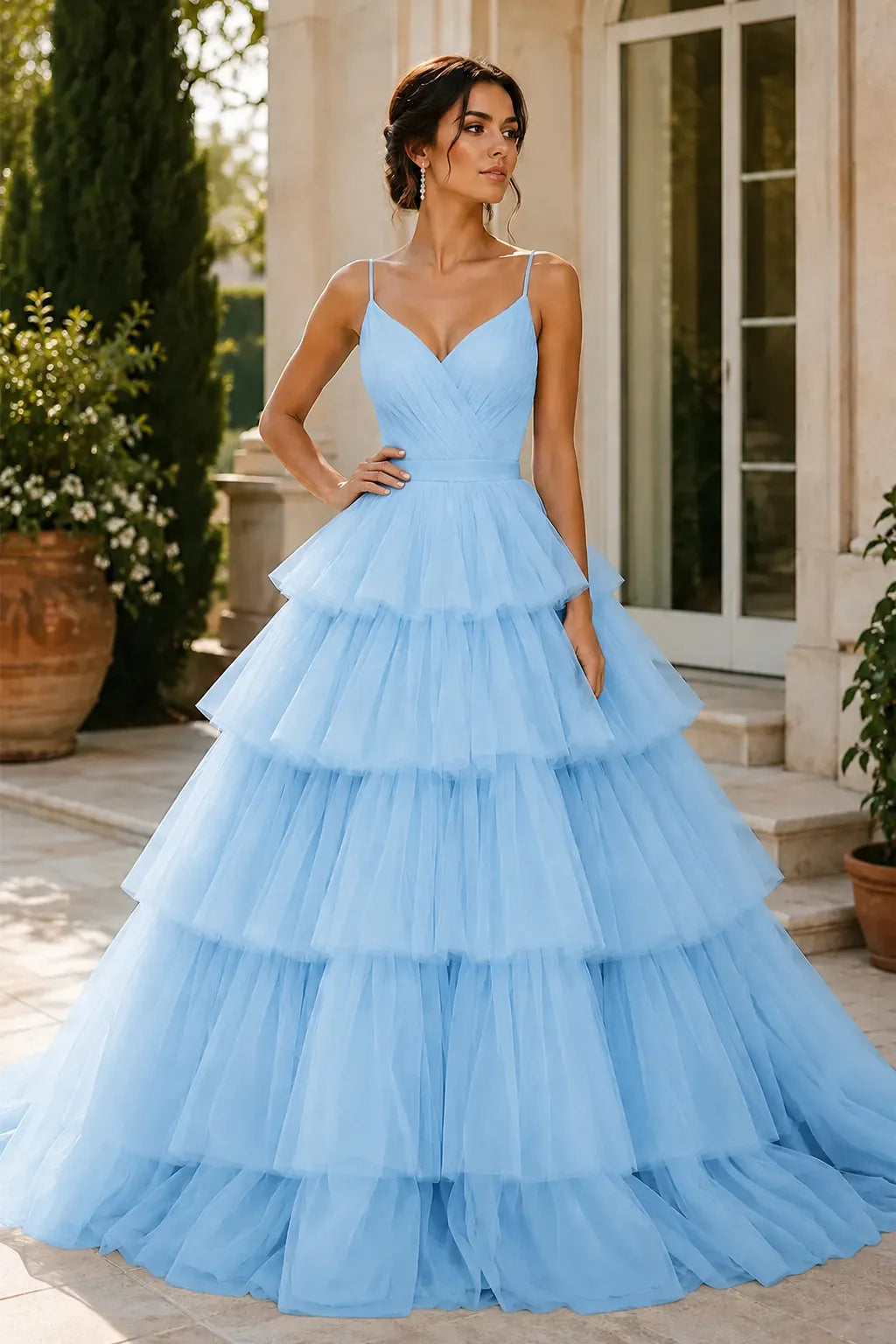 Elegant Tiered Tulle Ball Gown Prom Dress