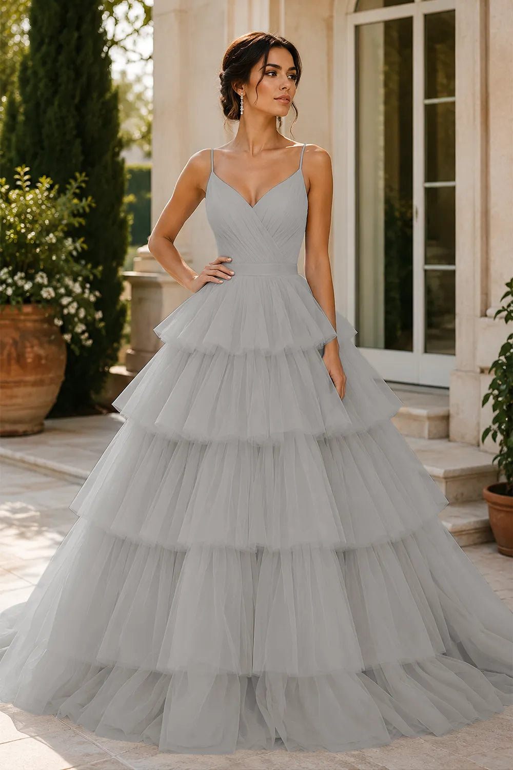 Elegant Tiered Tulle Ball Gown Prom Dress